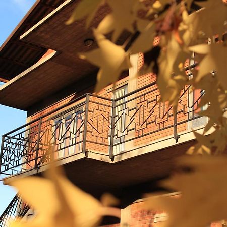 La Finestra Sul Parco Apartment Valeggio sul Mincio Luaran gambar